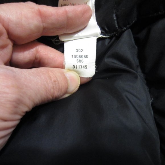 Sold! North Face Nuptse Down Blanket- Sold! - Picture 8 of 9